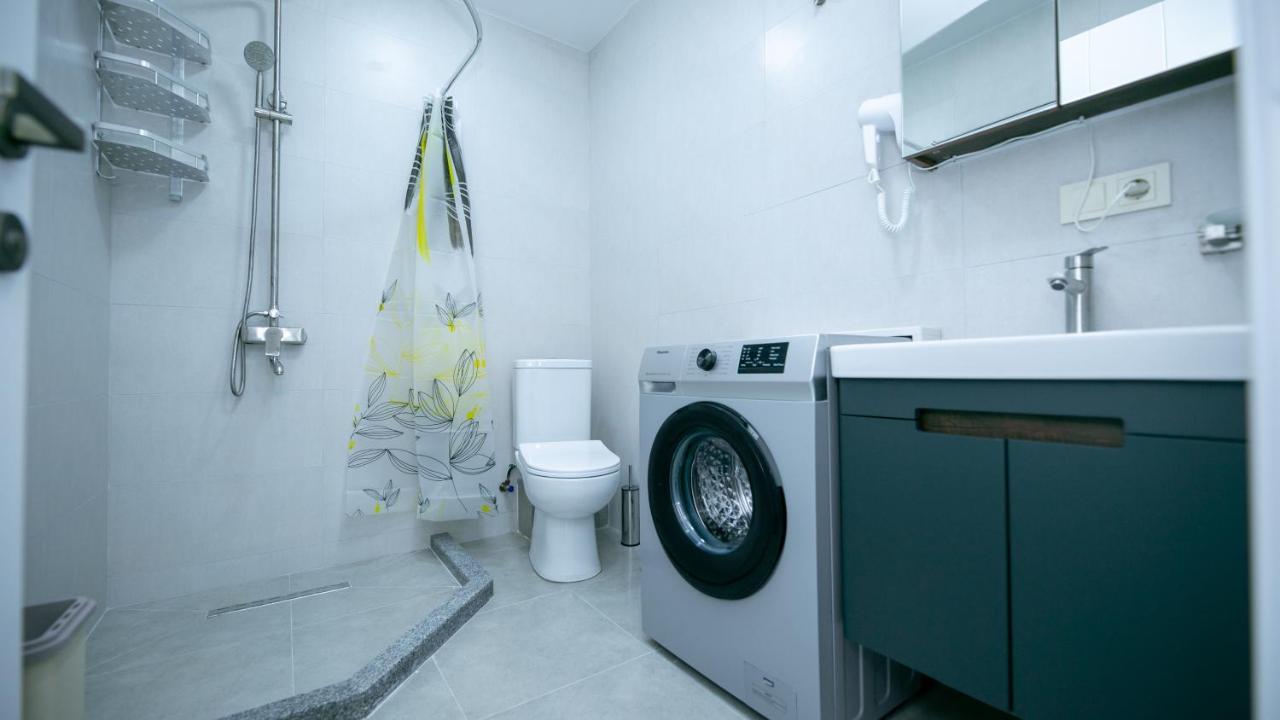 Next The Sea Apartment บาทูมิ ภายนอก รูปภาพ